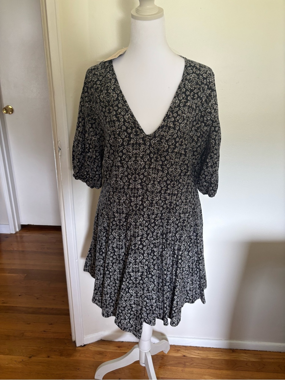 Universal Thread Black Mini Dress with Cream Floral Print